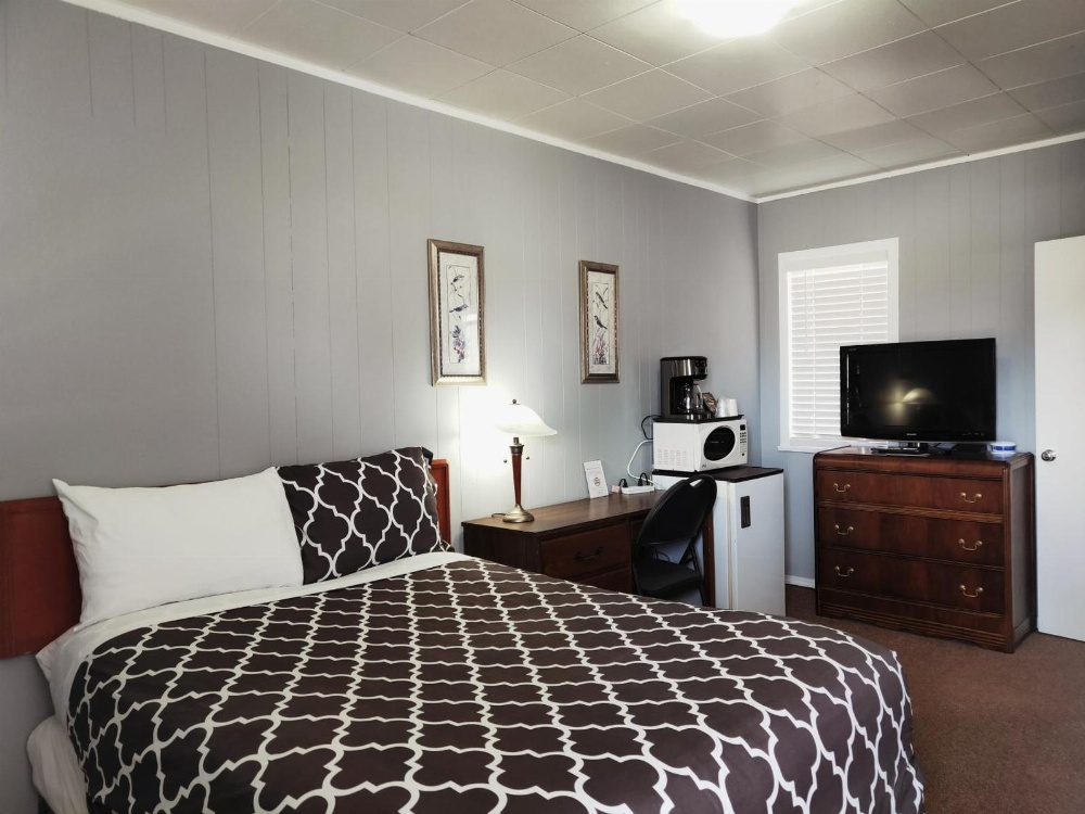 Standard Double Room at Melsask Motel, photo 2