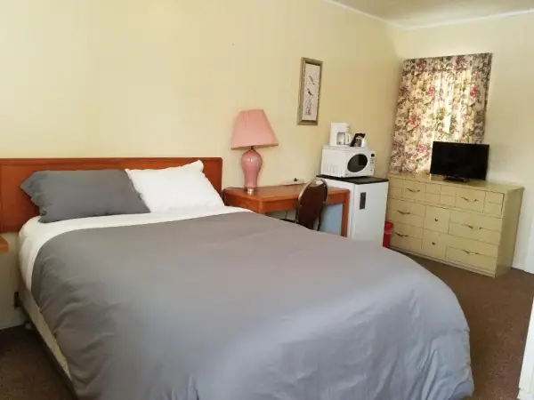 Melsask Motel 7
